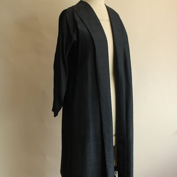 Vintage 1960s Swing Coat with Pockets, Cates Blue Black Silk Jacket, White Linin - Picture 5 of 10